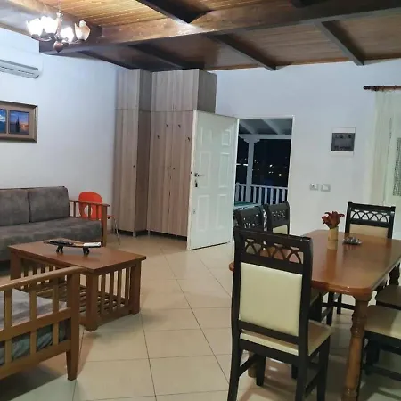 Holiday home 3 Bedrooms With Sea View